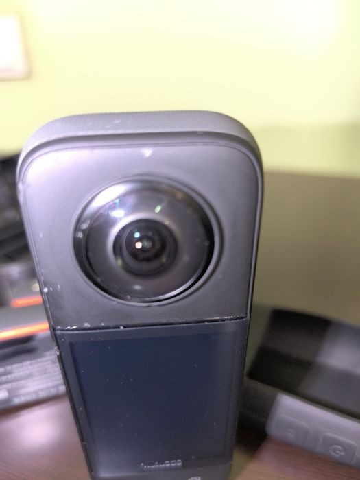 Insta 360 x3 ,видео камера 360°