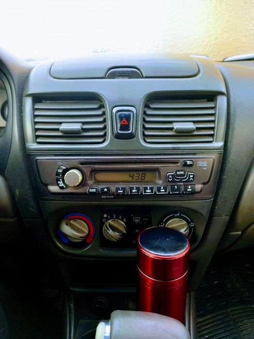 Ниссан Сентра - 2000