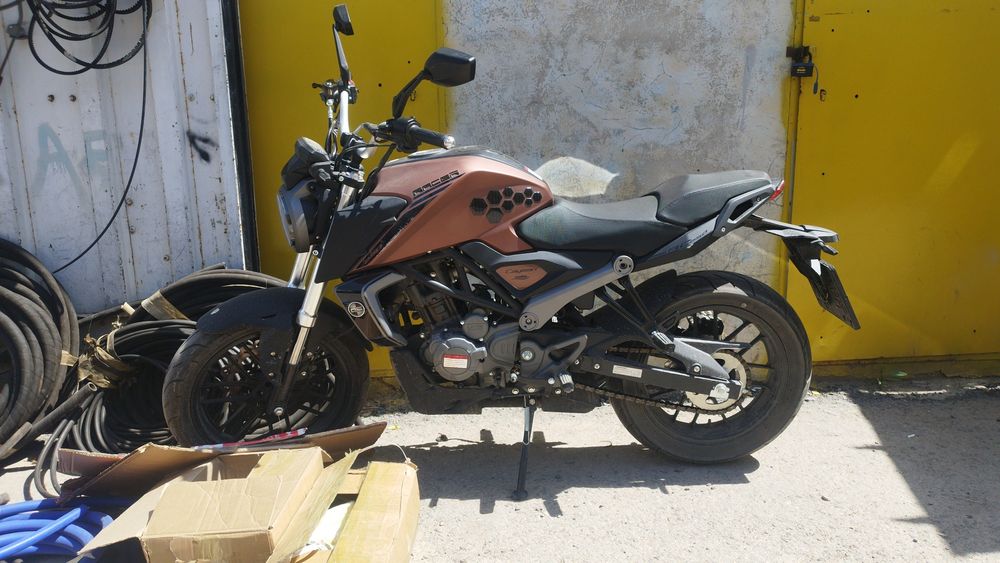 Мотоцикл Racer Caiman 250