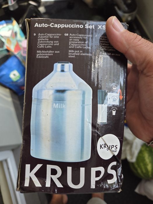Aparat automat spumare lapte krups xs6000