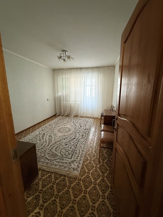 2 комн квартира 8мкр