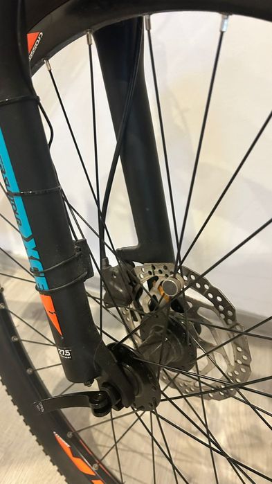 bicicletă Cross GRX7 cu ciclocomputer foarte puțin utilizată