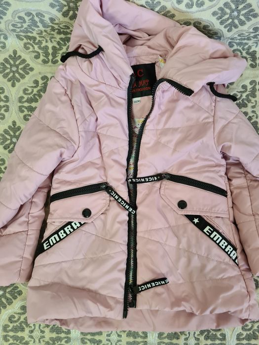 Куртка на девочку