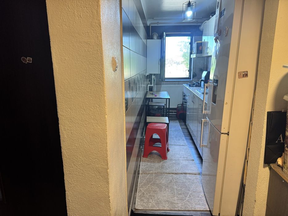 Garsoniera de vanzare  Scornicesti