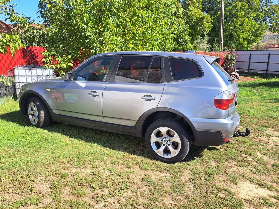 Vând BMW X3 2.0 d 150cp