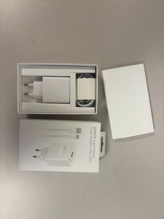 Honor 200 12GB RAM, 512GB ROM (impecabil + garantie)