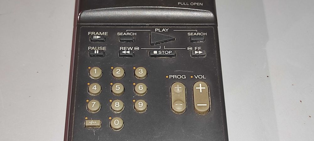 telecomanda pt tv. + video  SONY RMT V 126 - 99 ron