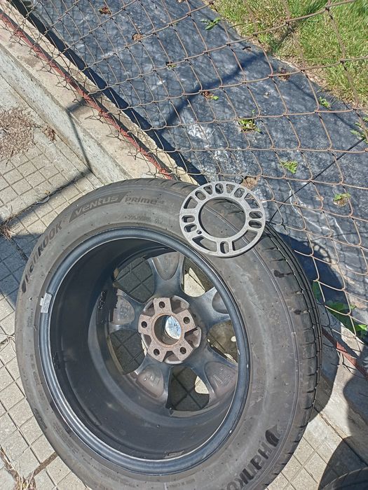 Продавам 4 алуминиеви  джанти 7.5j x 16+4 гуми 205/55 + 4 датчици за налягане+два фланеца за задни джанти 420 евро