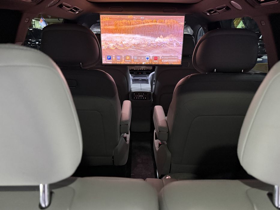 AITO M9 Ultra 2025 40 ta bor tanlab olas