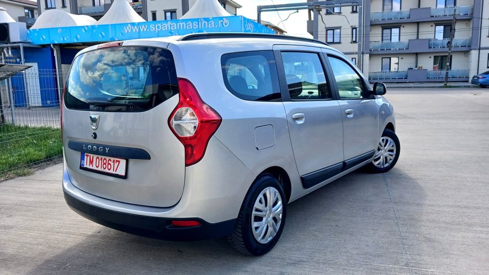 DACIA Lodgy 2013 — imagine 2