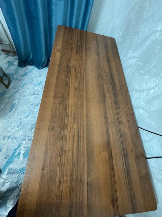 Продам стол в ОТЛИЧНОЕ состояние