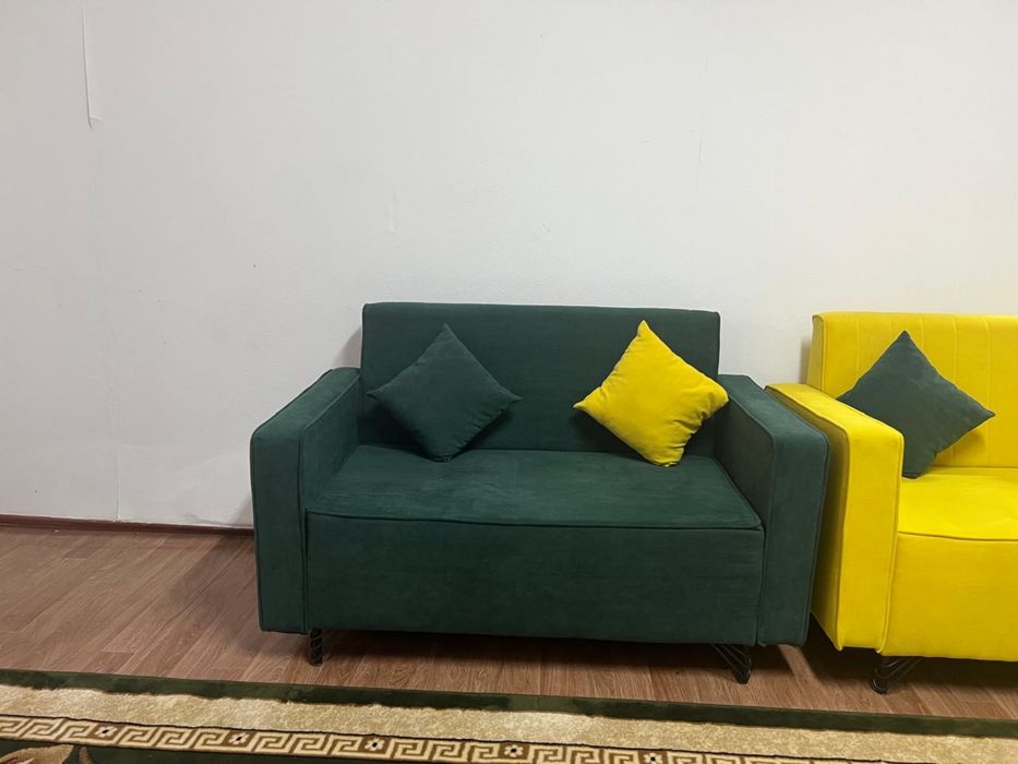 Продается диваны, стулья, столы для кафе и ресторанов