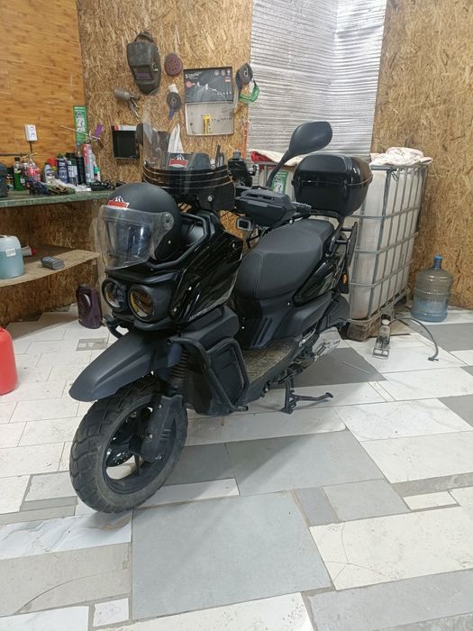 Продам мопед танк алмоторс