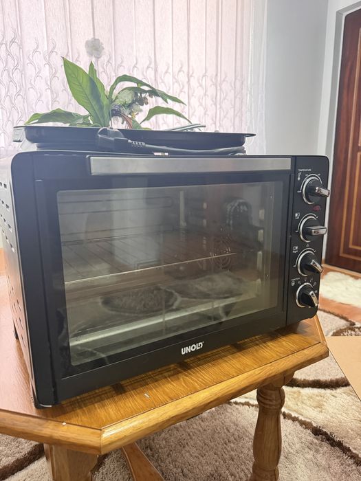 Cuptor electric UNOLD All in One 30L cu 2 plite – aproape nou