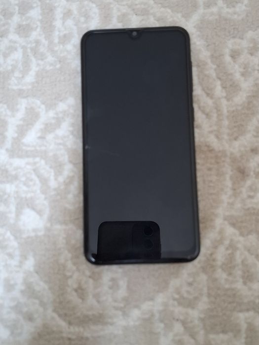 Samsung Galaxy A20 sotiladi 32gb 3gb ram
