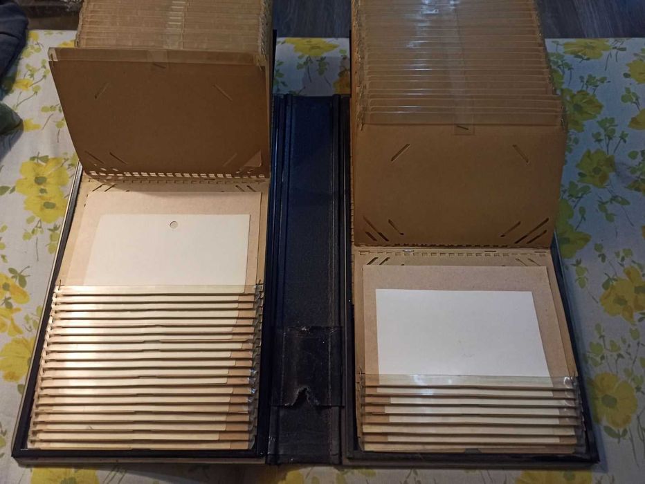 Класьор (папка с механизъм) "KARDEX" 64 г