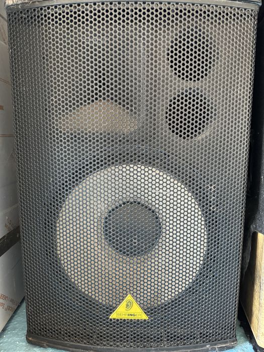 Музыкальная аппаратура и микшерный пульт