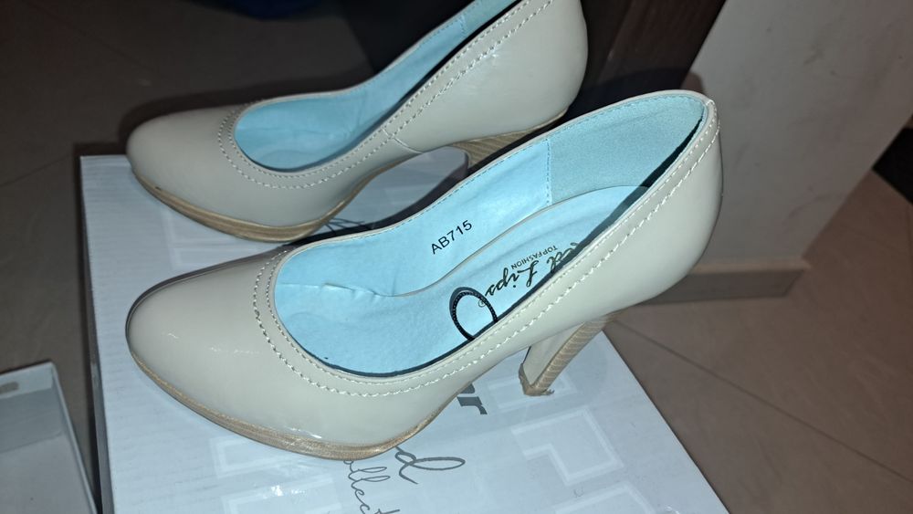 Боти, сандали, обувки на ток, Bianki, Gabina, Paolo Boticheli