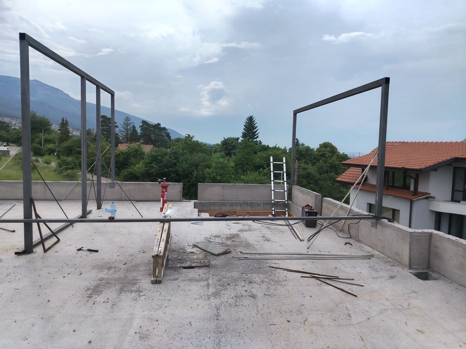 Метални конструкции за къщички, навеси,гаражи и други