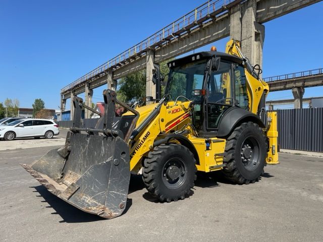 New Holland B100C TC New Holland B100C TC 2020, 1.729 h,  AC, Powershift,  4x4, picon, cupe
