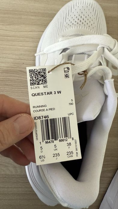 Кроссовки adidas оргинал