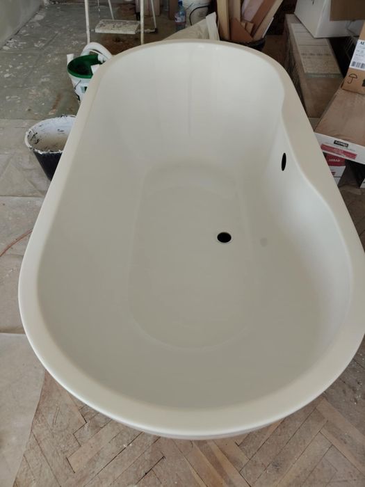 НОВА Свободно свояща вана