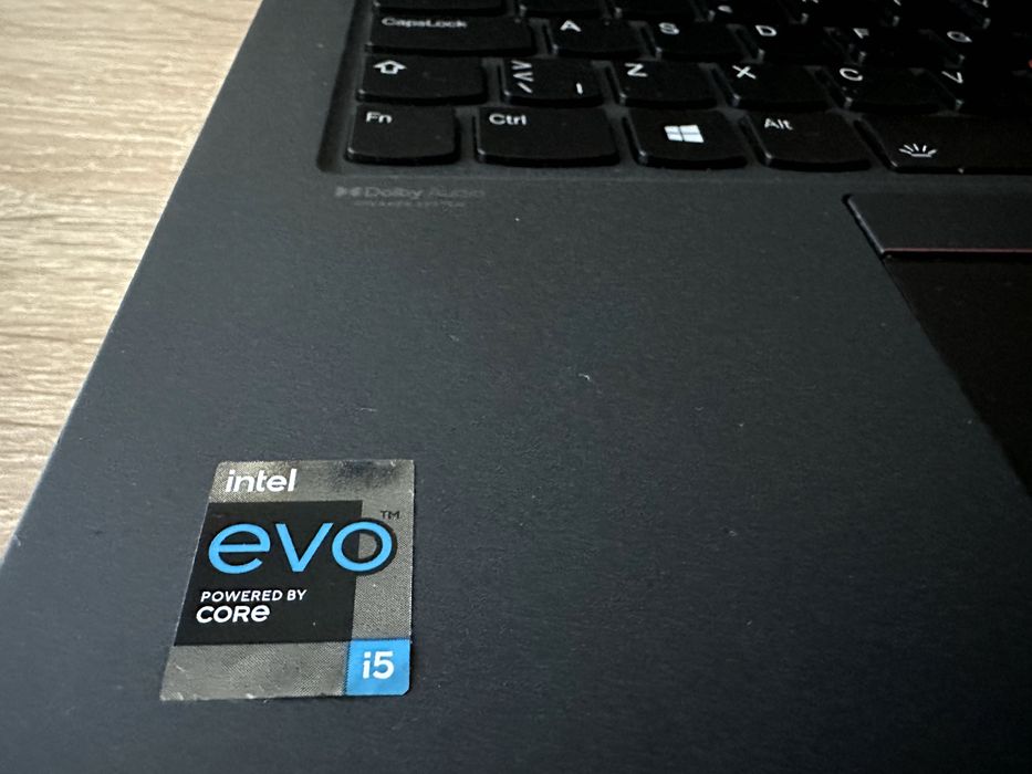Lenovo T14s Gen2 Intel i5 Gen 11 16Gb Ram / Defect