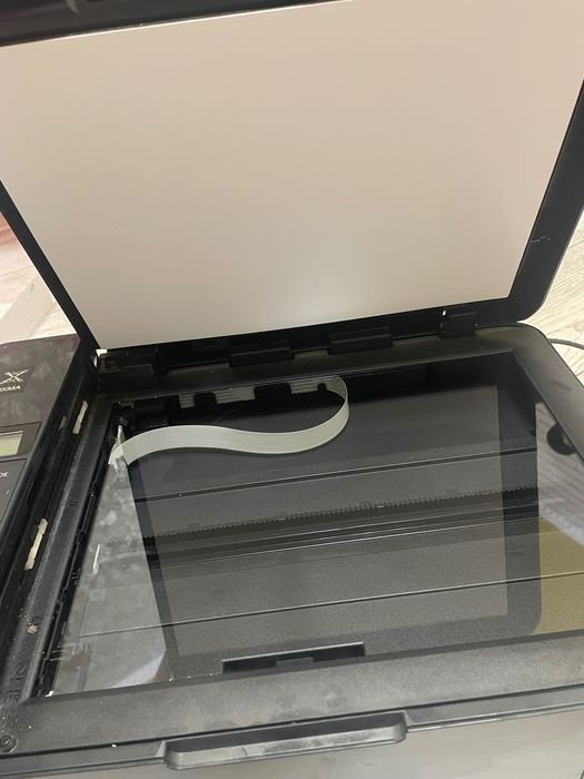 Продам цветной принтер Canon