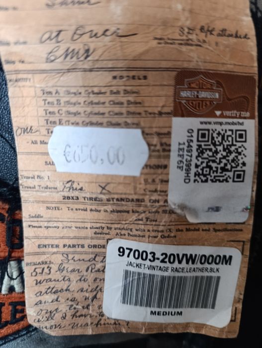 Чисто ново кожено дамско яке Harley Davidson, размер М