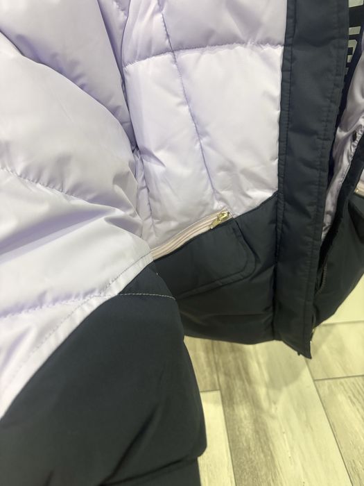 Куртка новая на девочку