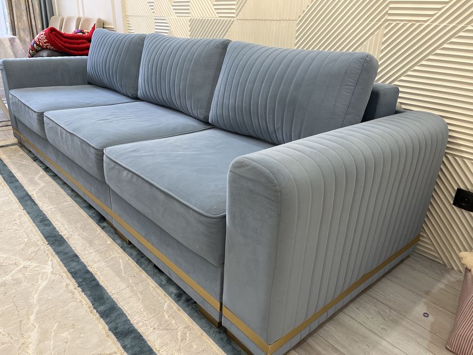 Продам хороший диван