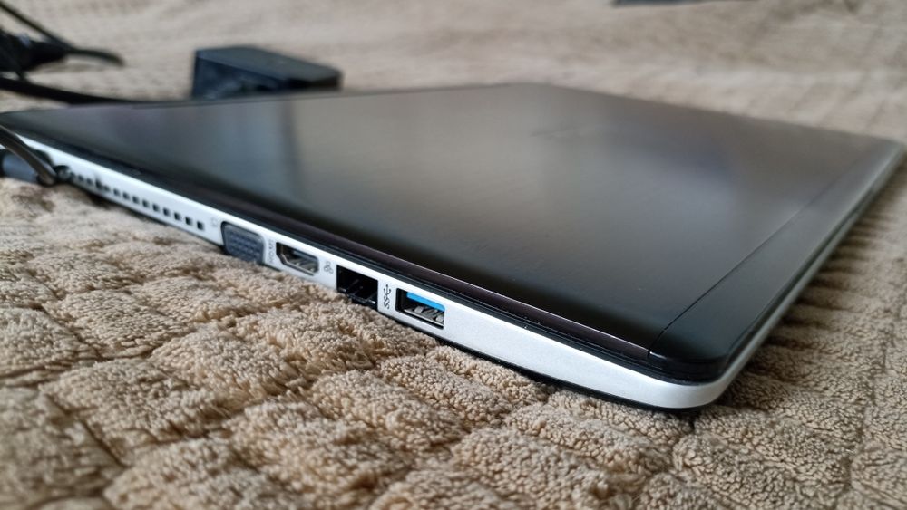 Ноутбук Asus на обмен