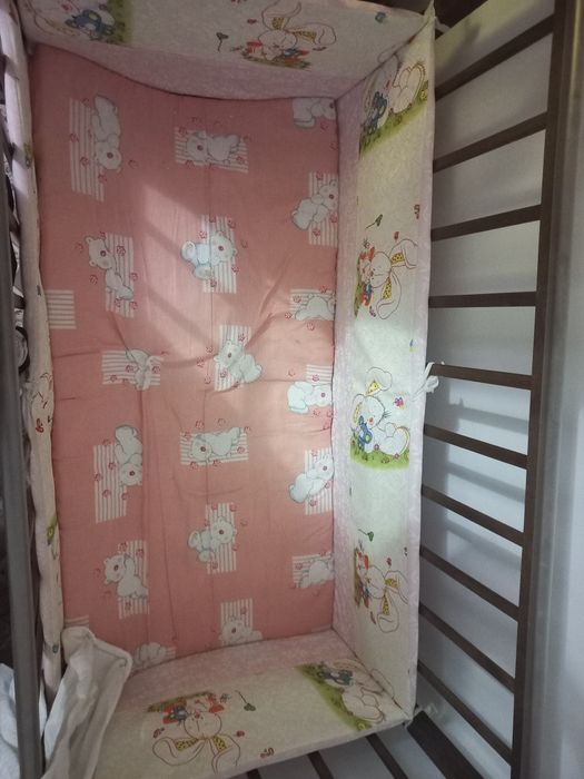 Продается манеж в хорошего состоянии