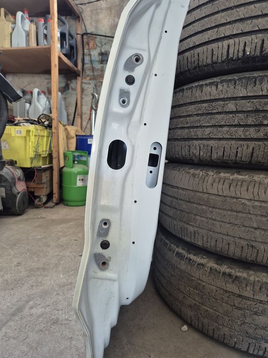 Задна лява врата за тойота рав 4