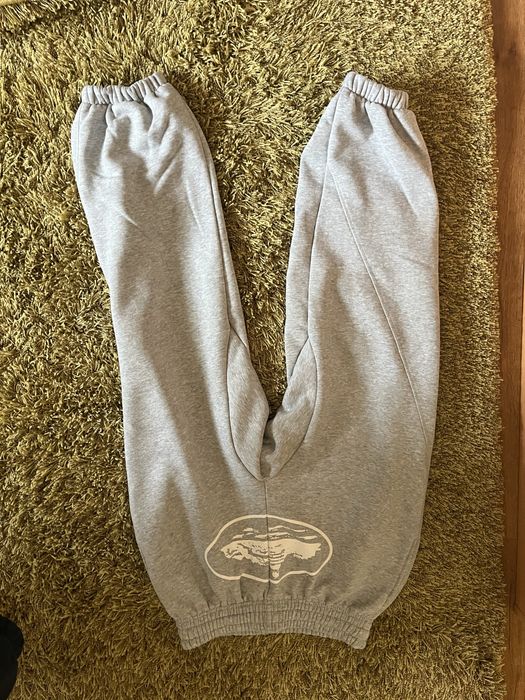 Corteiz панталон размер С