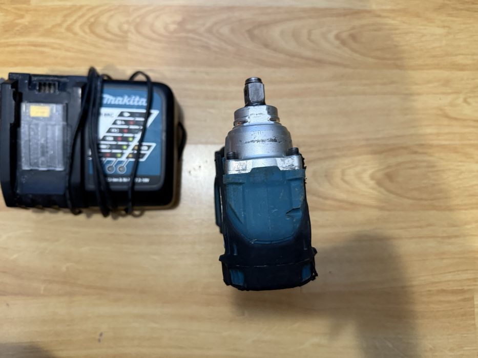 Гайковерт Makita DTW300