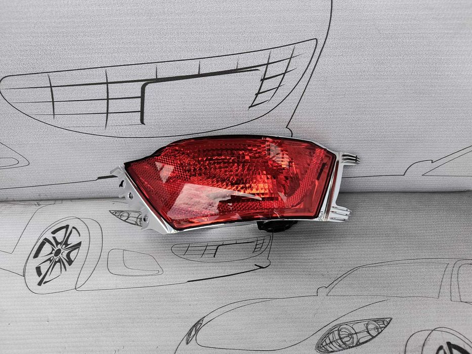 Lampa Ceata Spate Dreapta LR Range Rover Sport 2013 / 2013-2017 Cod OEM DK6215K272AB (4B2)