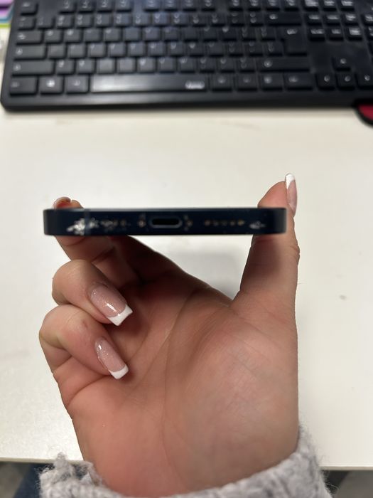 Iphone 13 , 128 GB de vanzare