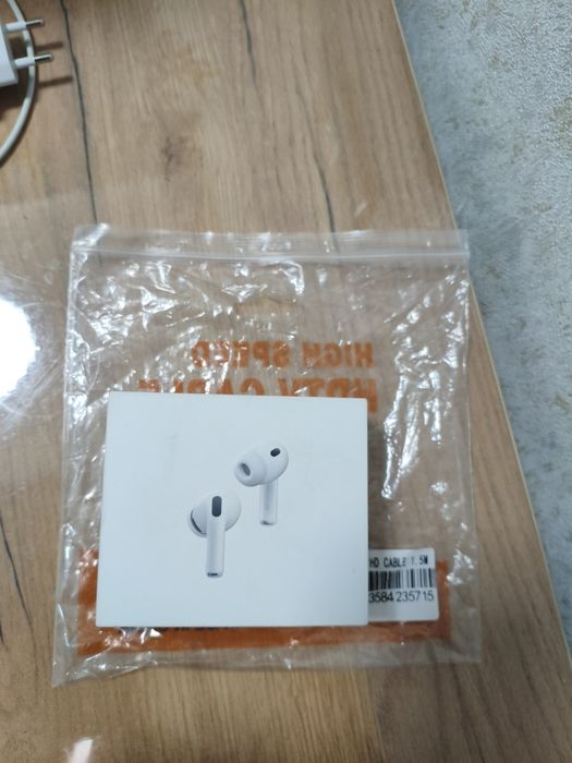 Airpod pro 3 оригинал куплен в Дубае