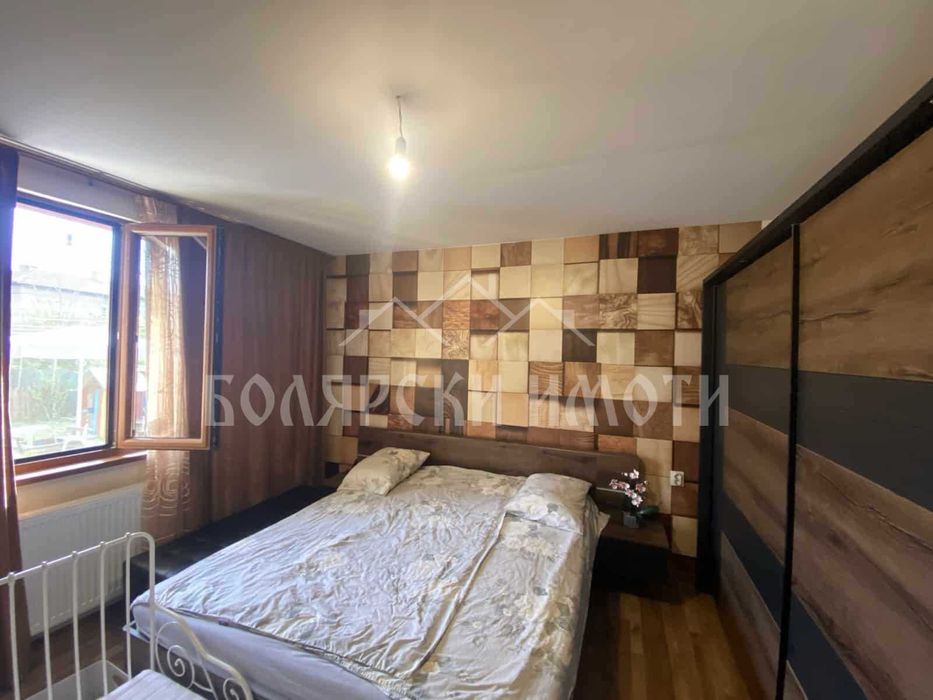 Продава се Къща в Дебелец - 110 кв.м за 1955 €/кв.м - Снимка #9