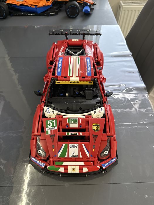Lego trchnic Ferrari