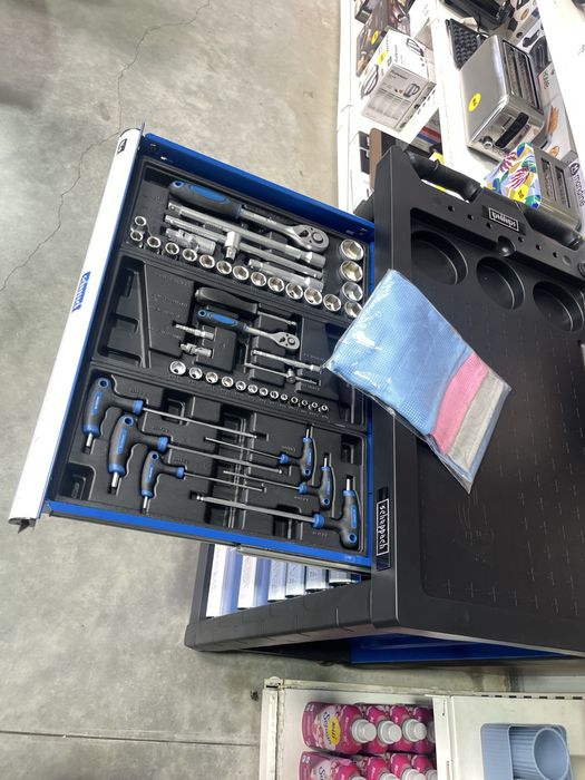 Cărucior cu scule /banc Scheppach TW1000 – Stoc limitat – 1.600 lei