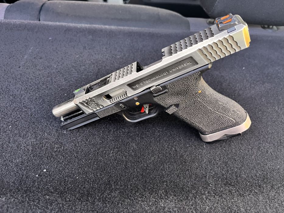 WE Glock 17 Custom