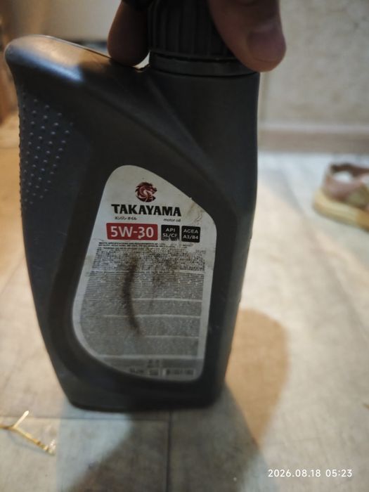 Продам масло моторное TAKAYAMA