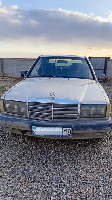Срочно продам Мерседес 190
