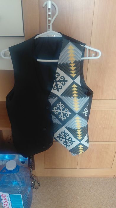 Продам для школьников