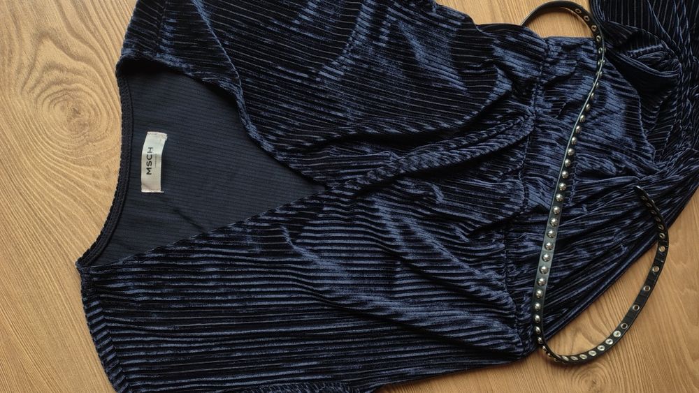 MSCH Елегантна рокля , р-р М, цена 10 евро