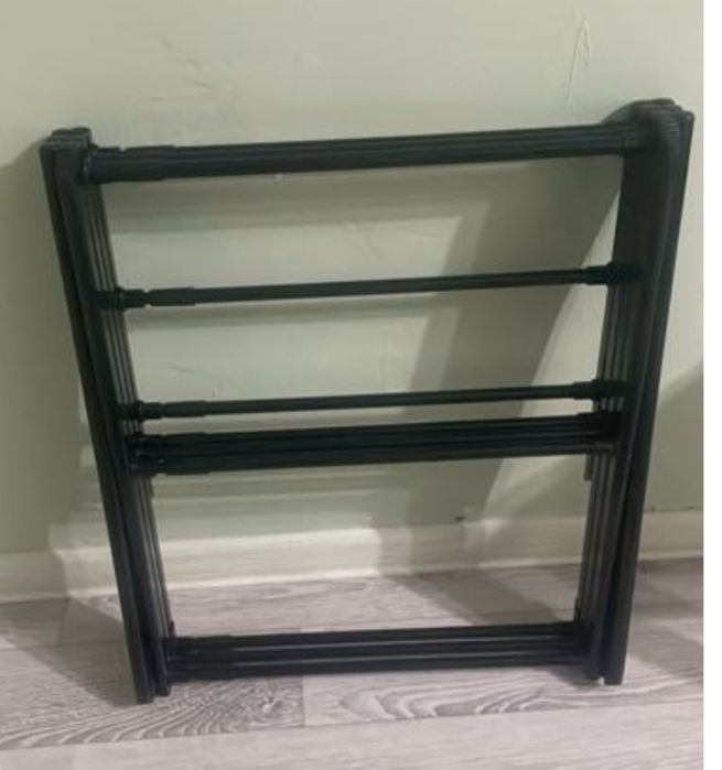 Сушилки новые.Цена 3500т.