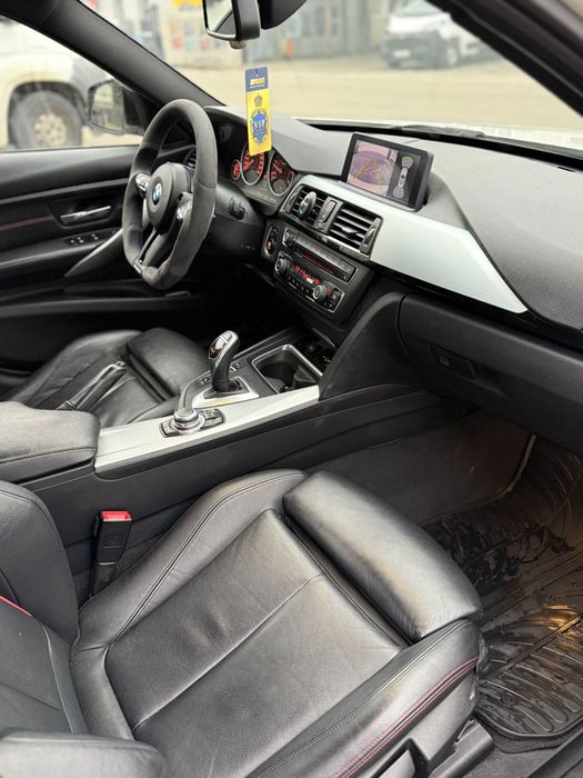 BMW F30 320d M pachet 8hp sport