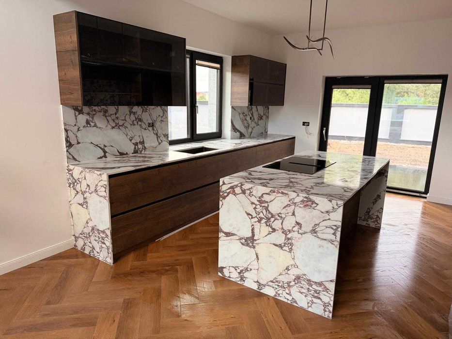 Quartz Calacatta Viola pentru blaturi de bucatarie si insula
